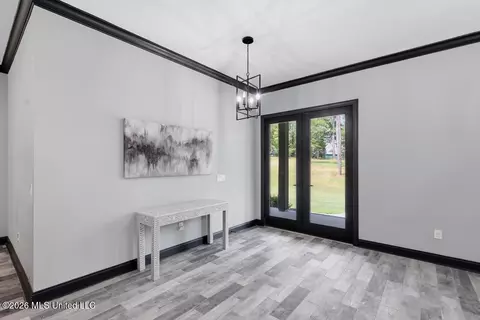 Entry Way - 113 Trails End, Flora, MS 39071 photo 2 of 3