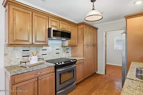 Kitchen - 5270 Telfair Pl, Jackson, MS 39206 photo 4 of 4