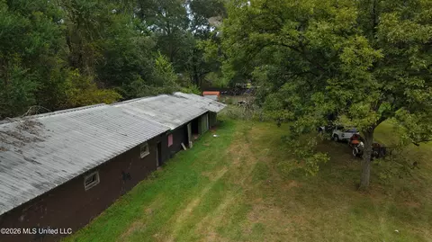 Exterior - 200 Stokes Robertson Rd, Jackson, MS 39212 photo 8 of 11