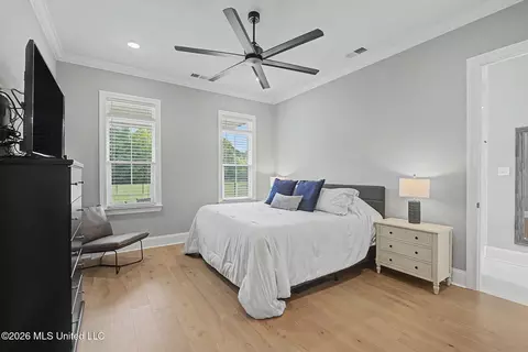 Bedroom - 5042 Sophia Ln, Hernando, MS 38632 photo 1 of 6