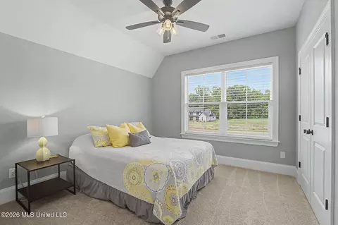 Bedroom - 5042 Sophia Ln, Hernando, MS 38632 photo 4 of 6