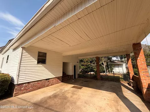Other - 29 South St, Grenada, MS 38901 photo 4 of 8