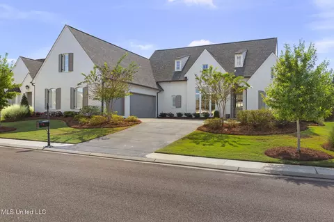 156 Latter Rayne Dr, Flowood, MS 39232