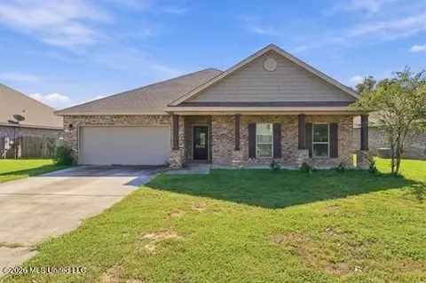 116 Oystercatcher Cv, Ocean Springs, MS 39564