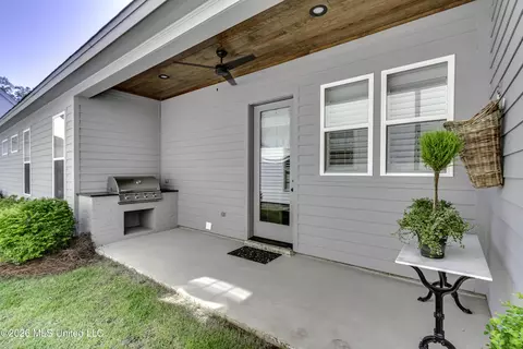 Exterior - 109 Water St, Madison, MS 39110 photo 6 of 6