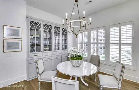 Dining - 109 Water St, Madison, MS 39110 photo 1 of 4
