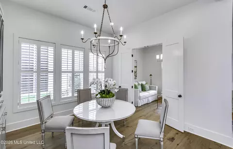 Dining - 109 Water St, Madison, MS 39110 photo 2 of 4