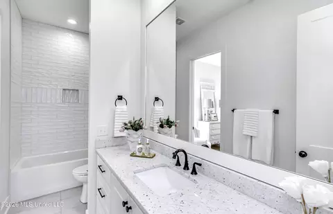 Bath - 109 Water St, Madison, MS 39110 photo 1 of 7