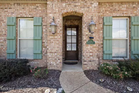 Exterior - 229 Grace Dr, Flowood, MS 39232 photo 7 of 7