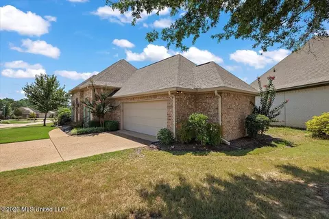 Exterior - 229 Grace Dr, Flowood, MS 39232 photo 3 of 7