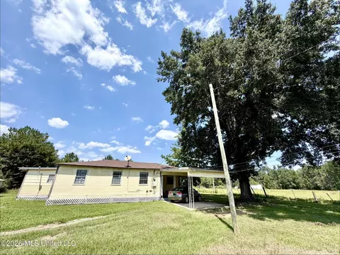 1327 Street Rd # C, Liberty, MS 39645