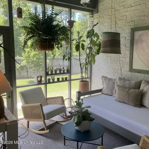 Exterior - 168 Grace Dr, Flowood, MS 39232 photo 3 of 9