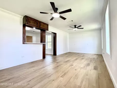 Living - 216 6th Ave, Magee, MS 39111 photo 1 of 2