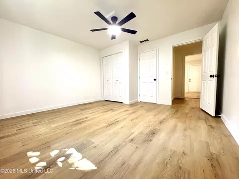 Bedroom - 216 6th Ave, Magee, MS 39111 photo 2 of 5
