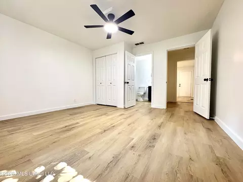 Bedroom - 216 6th Ave, Magee, MS 39111 photo 4 of 5