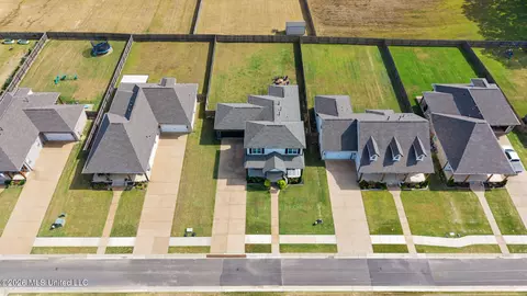 View/Area - 7559 Crosswinds Blvd, Hernando, MS 38632 photo 4 of 6