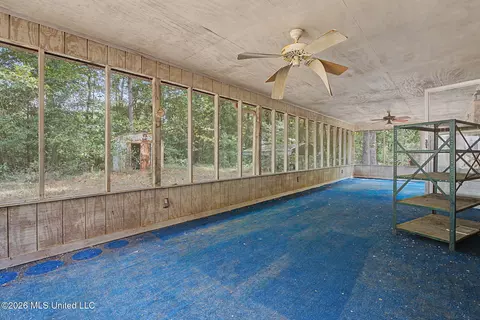 Exterior - 3206 Fogg Rd, Nesbit, MS 38651 photo 4 of 9