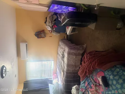 1736 E Gibraltar, Jackson, MS 39204 photo 8