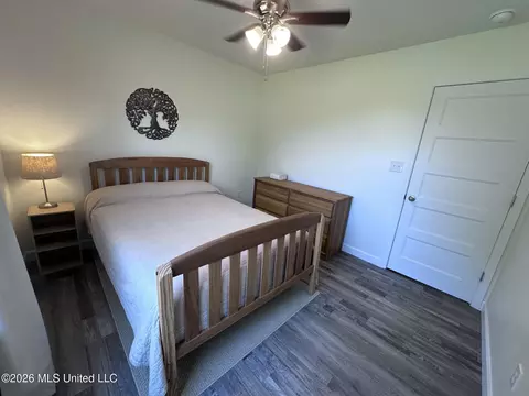 Bedroom - 122 Green Rd, Lucedale, MS 39452 photo 4 of 6