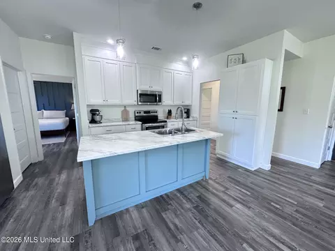 Kitchen - 122 Green Rd, Lucedale, MS 39452 photo 1 of 2