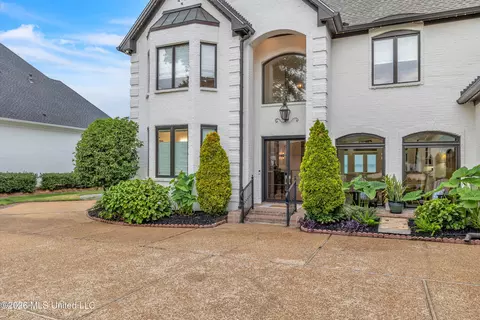 Exterior - 64 Grandview Cir, Brandon, MS 39047 photo 12 of 12