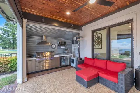 Exterior - 64 Grandview Cir, Brandon, MS 39047 photo 1 of 12