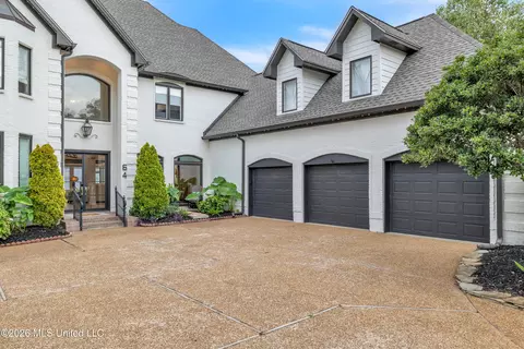 Exterior - 64 Grandview Cir, Brandon, MS 39047 photo 11 of 12