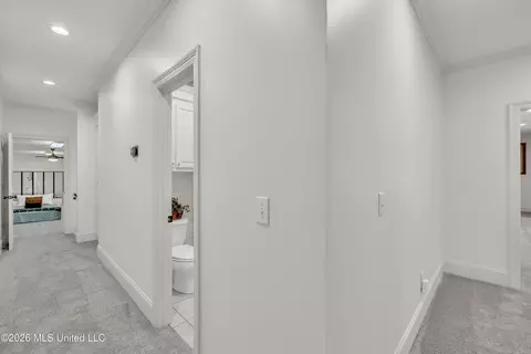 Entry Way - 64 Grandview Cir, Brandon, MS 39047 photo 10 of 11