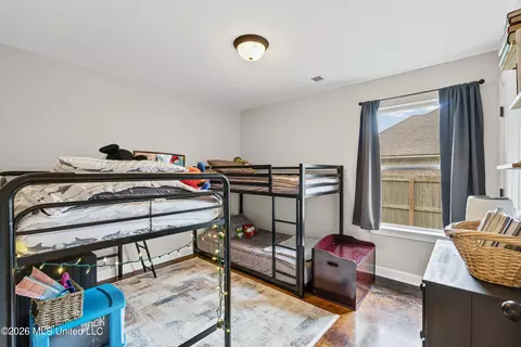 Bedroom - 121 Woolfolk Rd, Senatobia, MS 38668 photo 1 of 5
