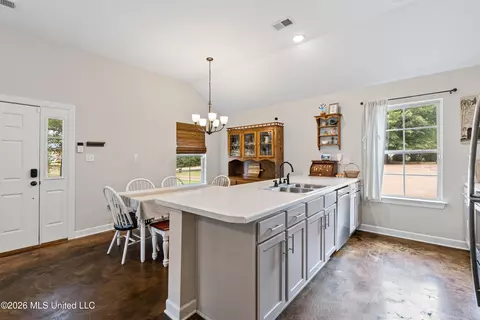Other - 121 Woolfolk Rd, Senatobia, MS 38668 photo 5 of 13
