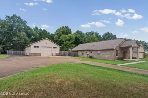 Other - 121 Woolfolk Rd, Senatobia, MS 38668 photo 9 of 13