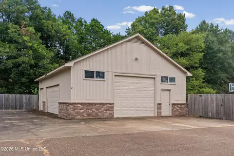 Other - 121 Woolfolk Rd, Senatobia, MS 38668 photo 10 of 13