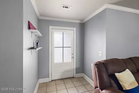 Entry Way - 405 Edgewater Branch Dr, Brandon, MS 39042 photo 1 of 1
