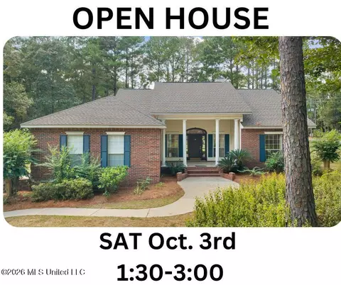 4 Woodleaf St, Hattiesburg, MS 39402