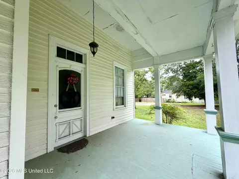 Exterior - 3807 Dantzler St, Moss Point, MS 39563 photo 3 of 13