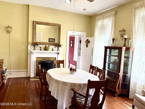 Dining - 3807 Dantzler St, Moss Point, MS 39563 photo 5 of 5