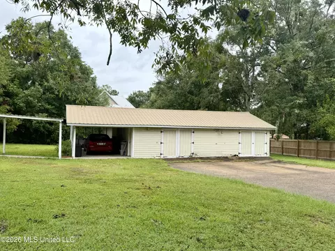 Exterior - 3807 Dantzler St, Moss Point, MS 39563 photo 8 of 13