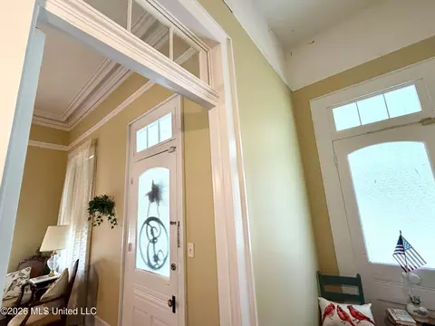 Entry Way - 3807 Dantzler St, Moss Point, MS 39563 photo 9 of 9