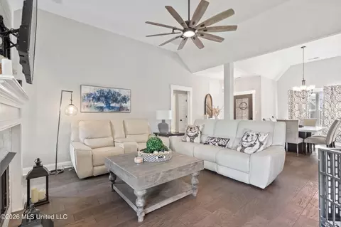 Other - 1218 Perry Place Dr, Hernando, MS 38632 photo 2 of 6