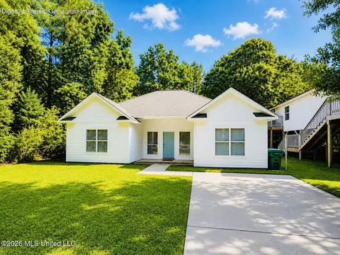 6265 W Itawamba St, Bay Saint Louis, MS 39520