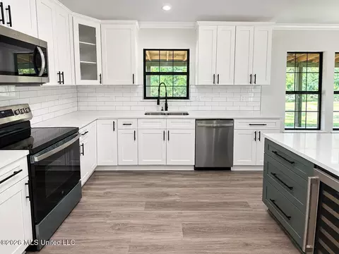 Kitchen - 143 Pre Eddy Rd, Lucedale, MS 39452 photo 7 of 8