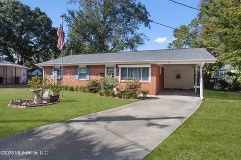 331 Shirley Ct, Biloxi, MS 39531