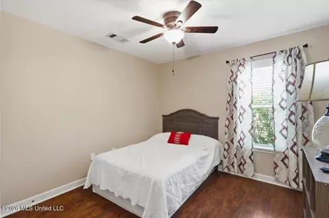 Bedroom - 261 Cherry Bark Dr, Brandon, MS 39047 photo 4 of 4