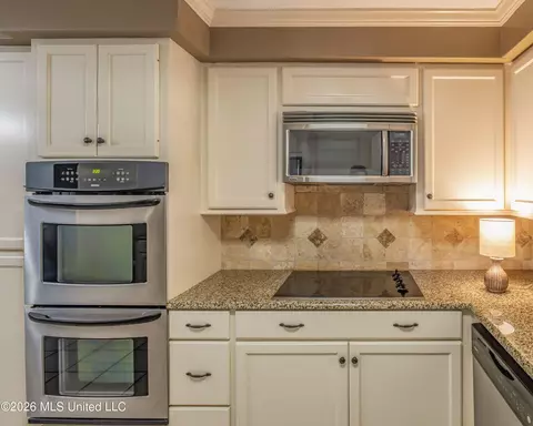 Kitchen - 203 N Temple Rd, Natchez, MS 39120 photo 3 of 3