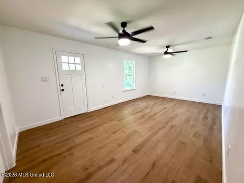 Living - 4513 Pine St, Moss Point, MS 39563 photo 1 of 9