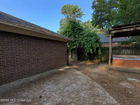 505 Fairview Cv, Byram, MS 39272 photo 9