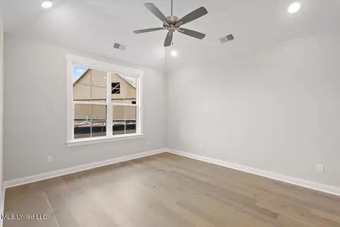 Bedroom - 833 W Quitman Ct, Nesbit, MS 38651 photo 1 of 8