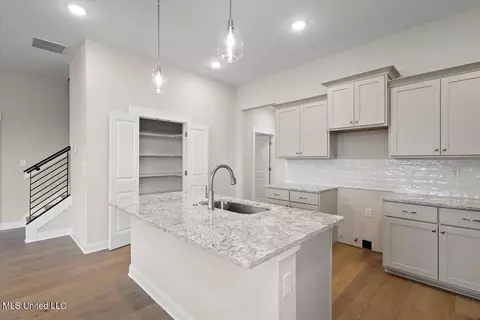 Kitchen - 833 W Quitman Ct, Nesbit, MS 38651 photo 2 of 2