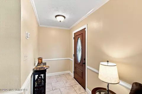 Entry Way - 345 Valley Vista Dr, Jackson, MS 39211 photo 1 of 3