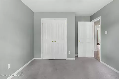Bedroom - 2850 Jaybird Rd, Hernando, MS 38632 photo 6 of 11